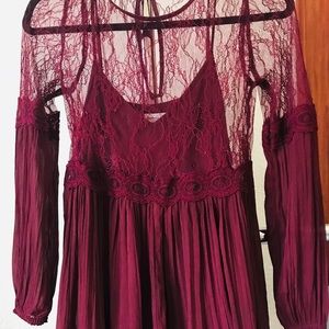 Abercrombie & Fitch Burgundy Lace Minidress